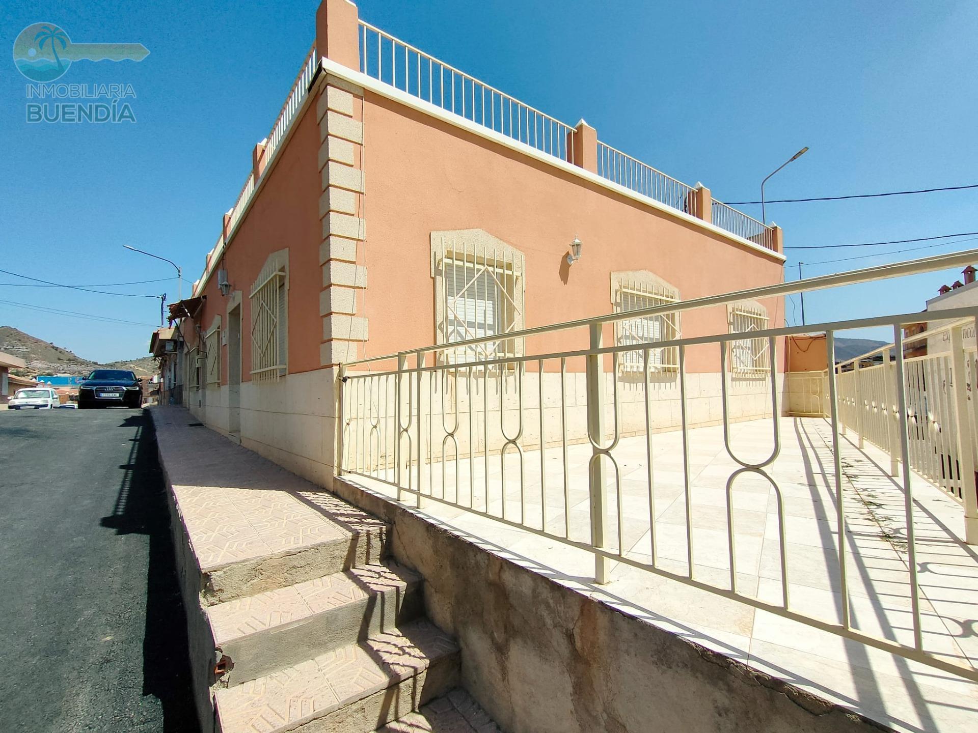 SUPERBE MAISON AU REZ-DE-CHAUSSÉE À MAZARRÓN