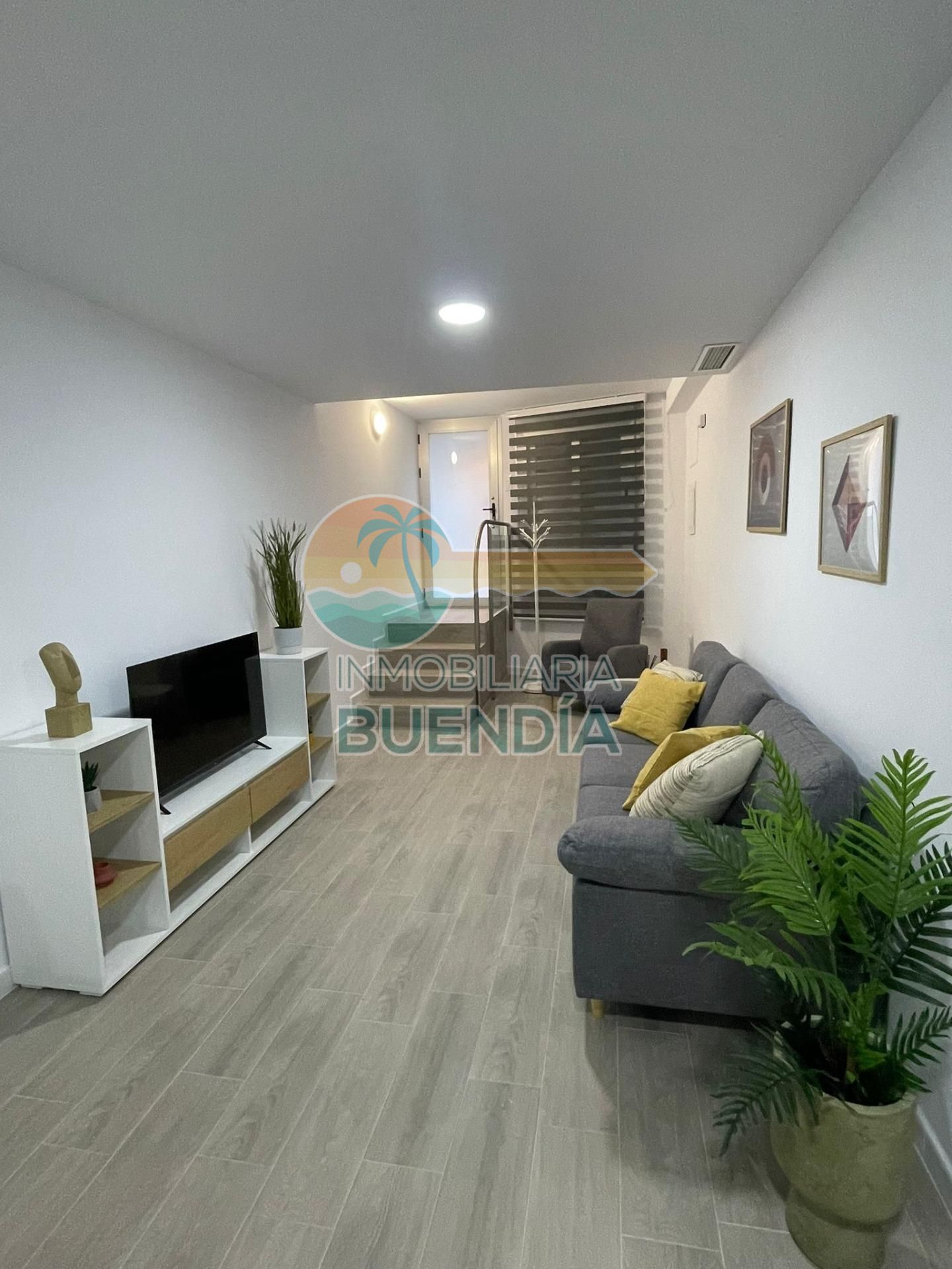 NEWLY BUILT APARTMENT FOR SALE IN THE CENTER OF PUERTO DE MAZARRÓN