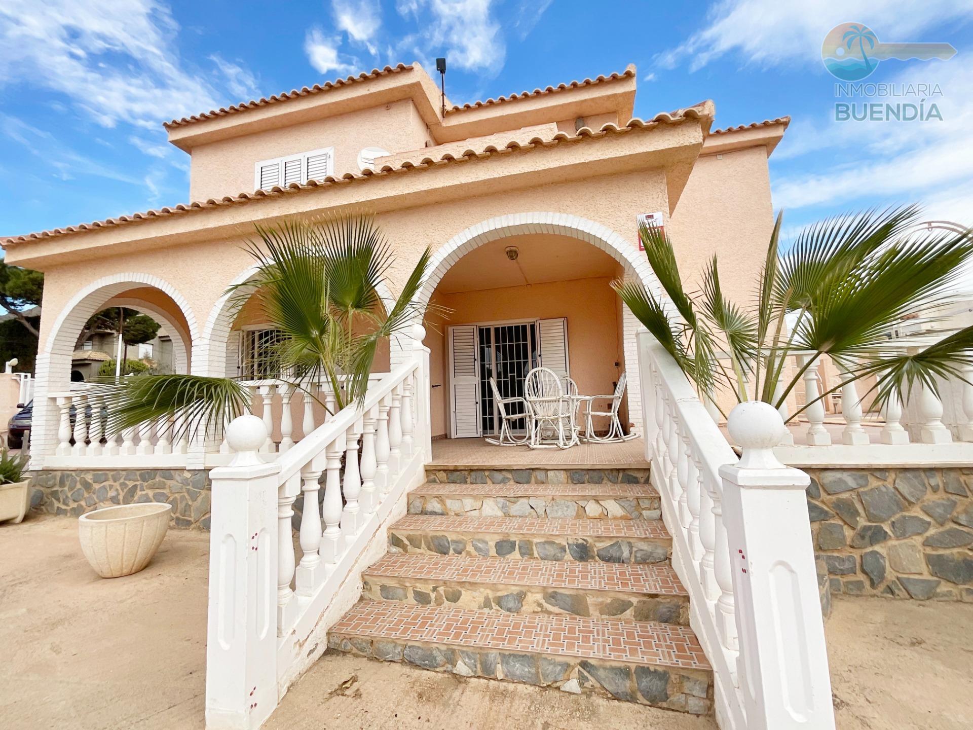 SUPERBE VILLA AVEC PISCINE À BOLNUEVO, MAZARRON