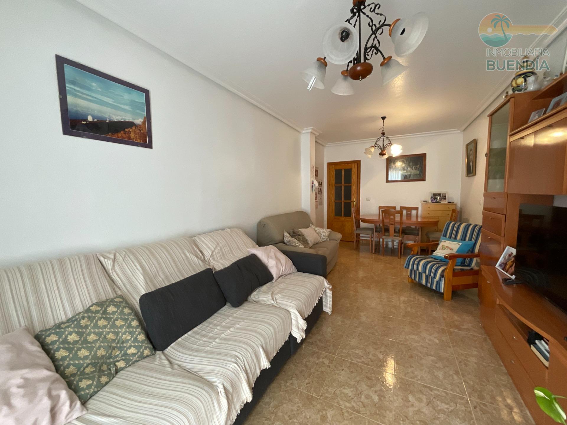 THREE BEDROOM APARTMENT WITH GARAGE IN QUIET AREA OF PUERTO DE MAZARRON