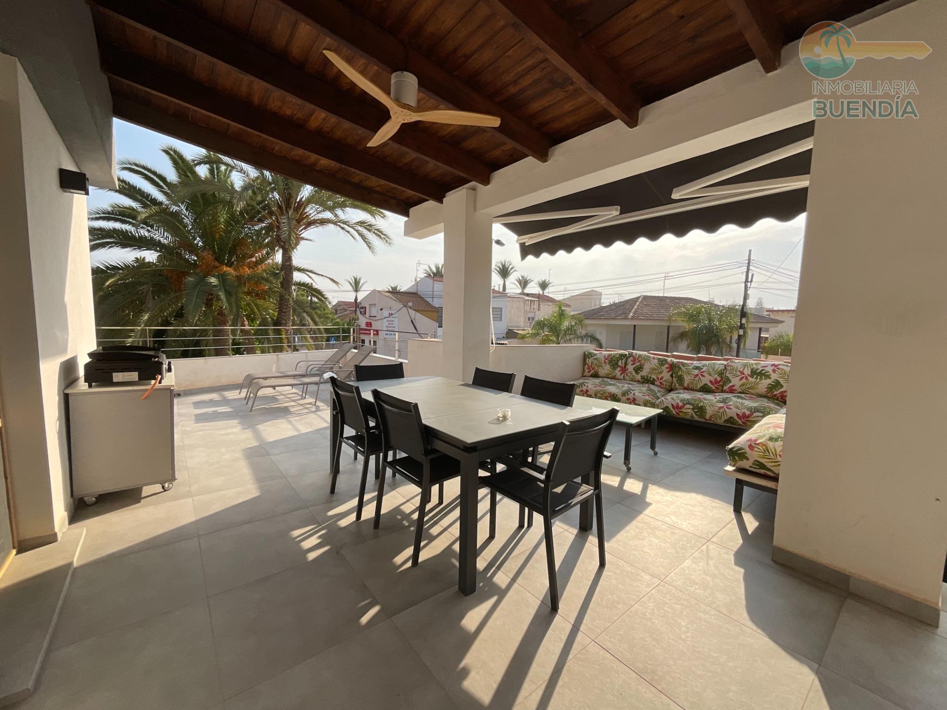 Grande opportunité ! Appartement avec grande terrasse et vue dégagée à deux pas de la plage de Bahía