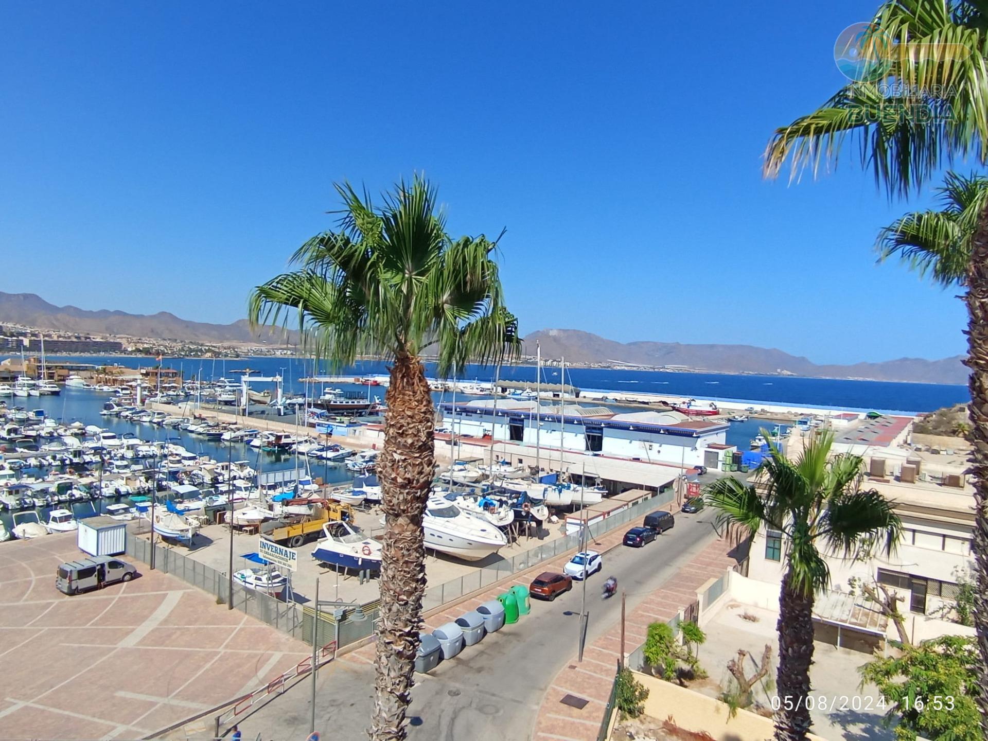 WUNDERSCHÖNE WOHNUNG IN ERSTER REIHE IN PUERTO DE MAZARRÓN MIT ATEMBERAUBENDEM AUSBLICK