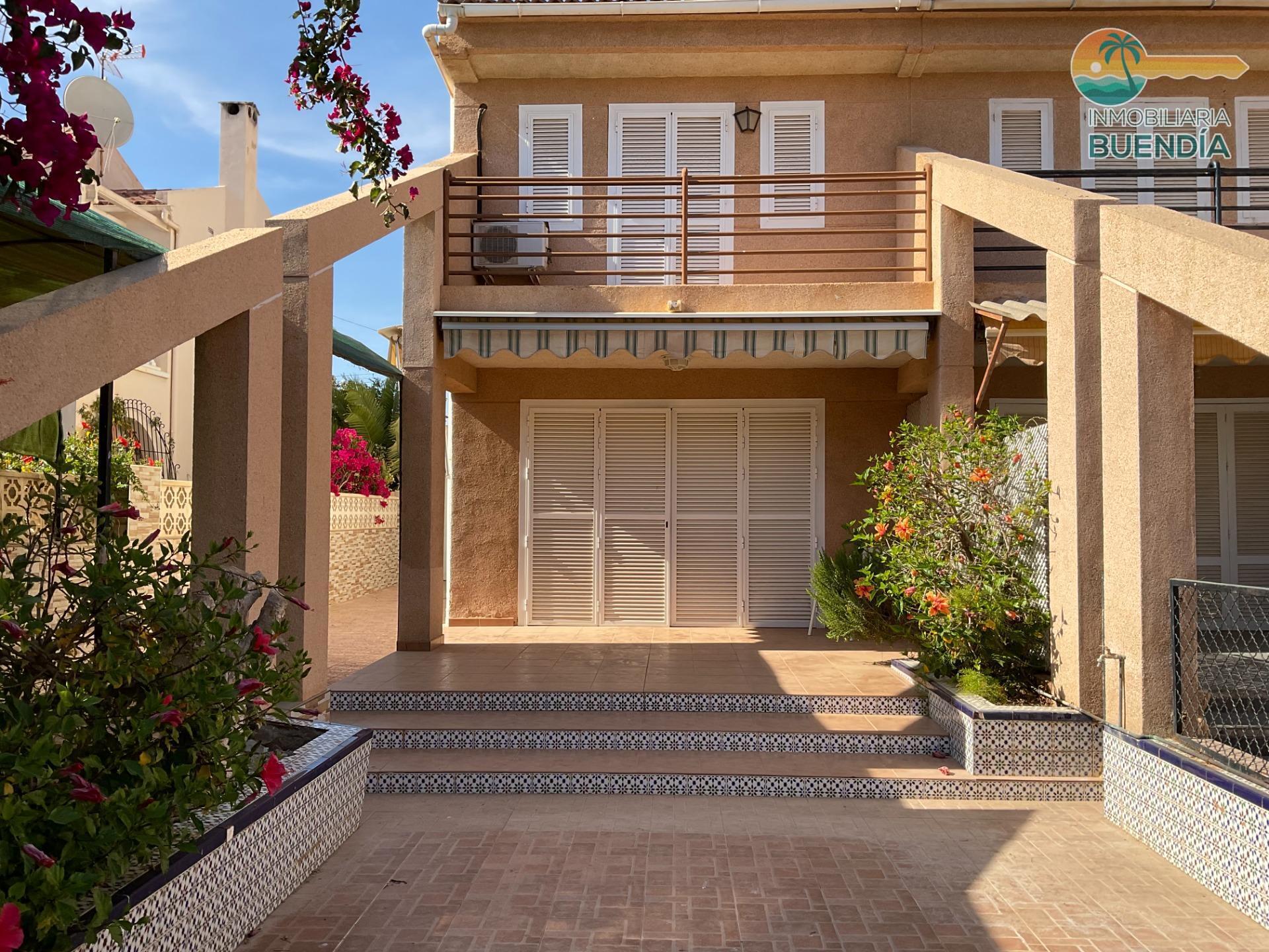 GEZELLIG DUPLEX OP ENKELE MINUTEN VAN HET STRAND IN PUERTO DE MAZARRÓN