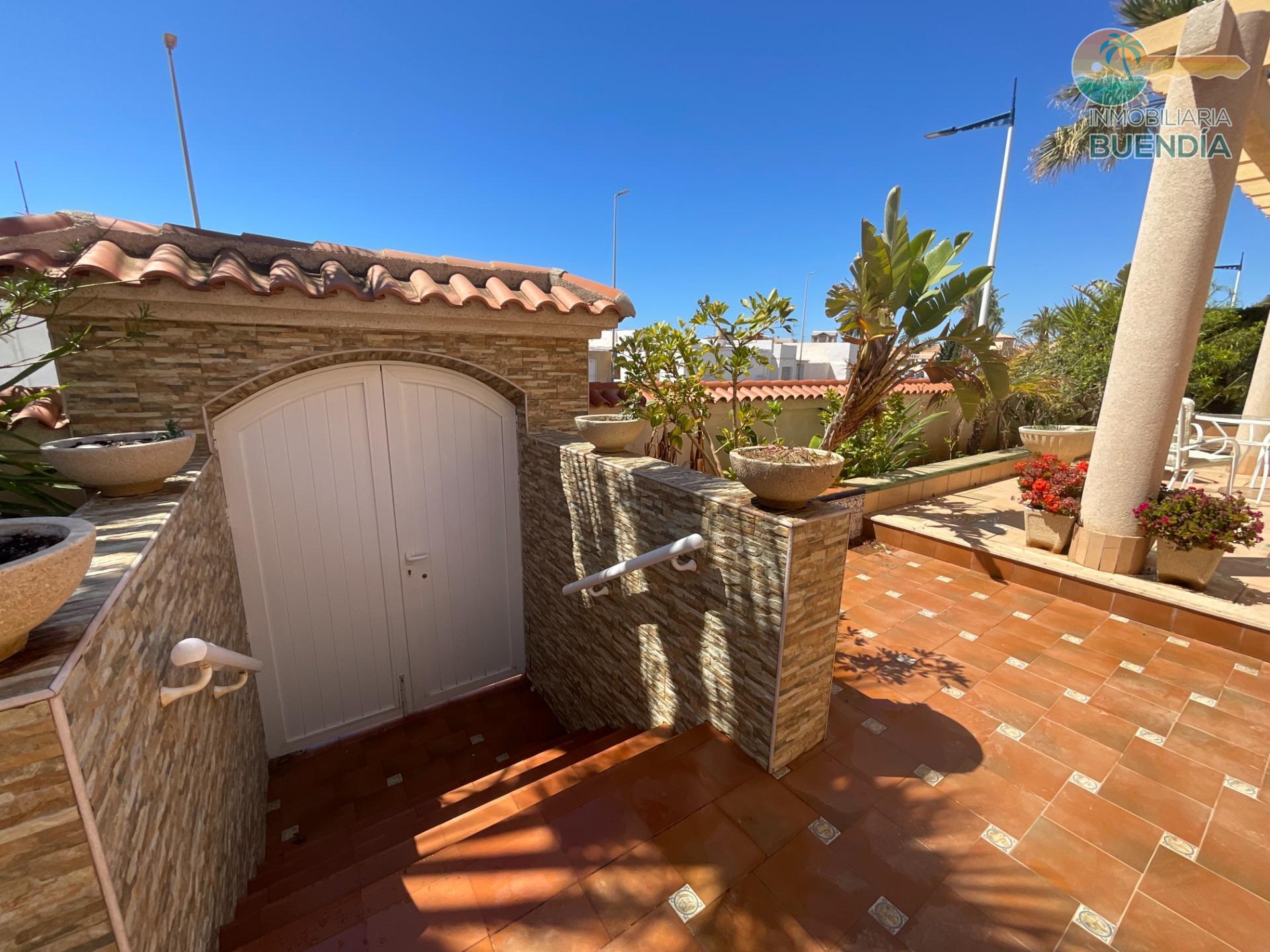 chalet-en-puerto-de-mazarron-21389865-11-38